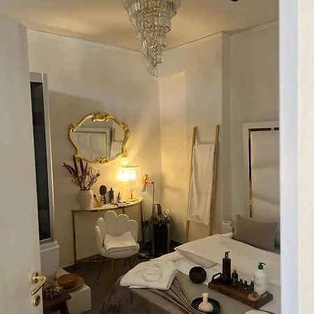 Femme Noir Luxury Experience * San Nicola La Strada